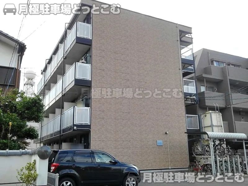 名古屋市名東区上社1－107の月極駐車場1