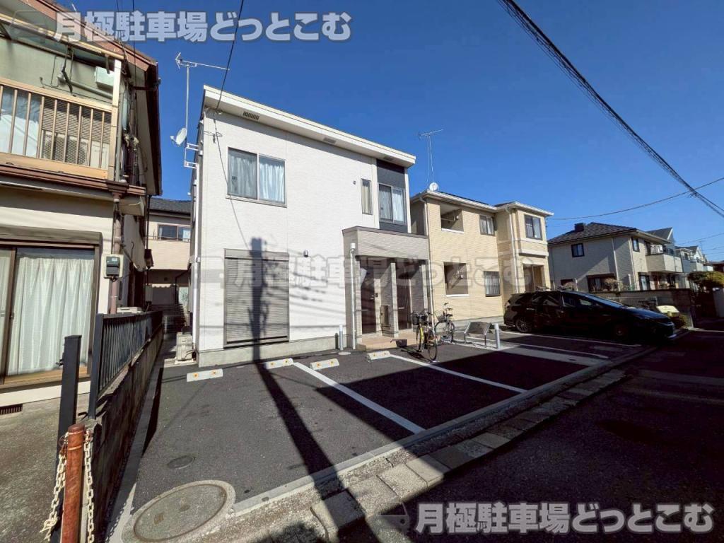 東大和市新堀2丁目1471ｰ13の月極駐車場2