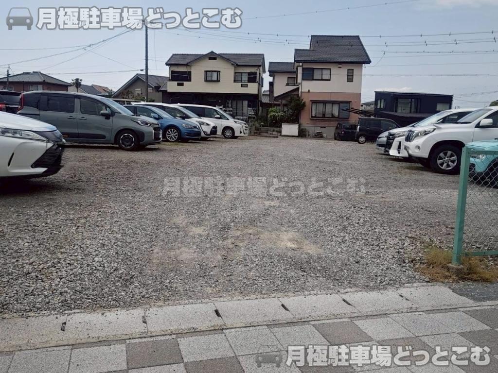安城市東栄町2丁目12−8の月極駐車場6