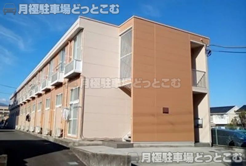 小田原市前川140－1の月極駐車場1