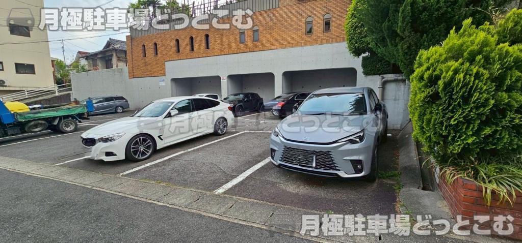 名古屋市天白区表山2丁目405の月極駐車場2
