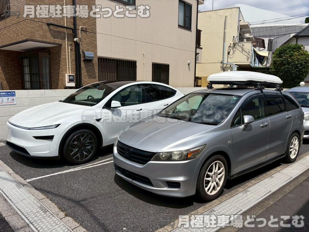 中野区江原町1丁目40-6 の月極駐車場5