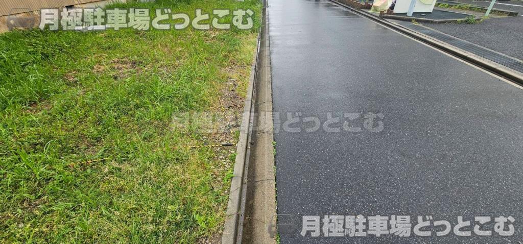 名古屋市北区上飯田東町2丁目305の月極駐車場8