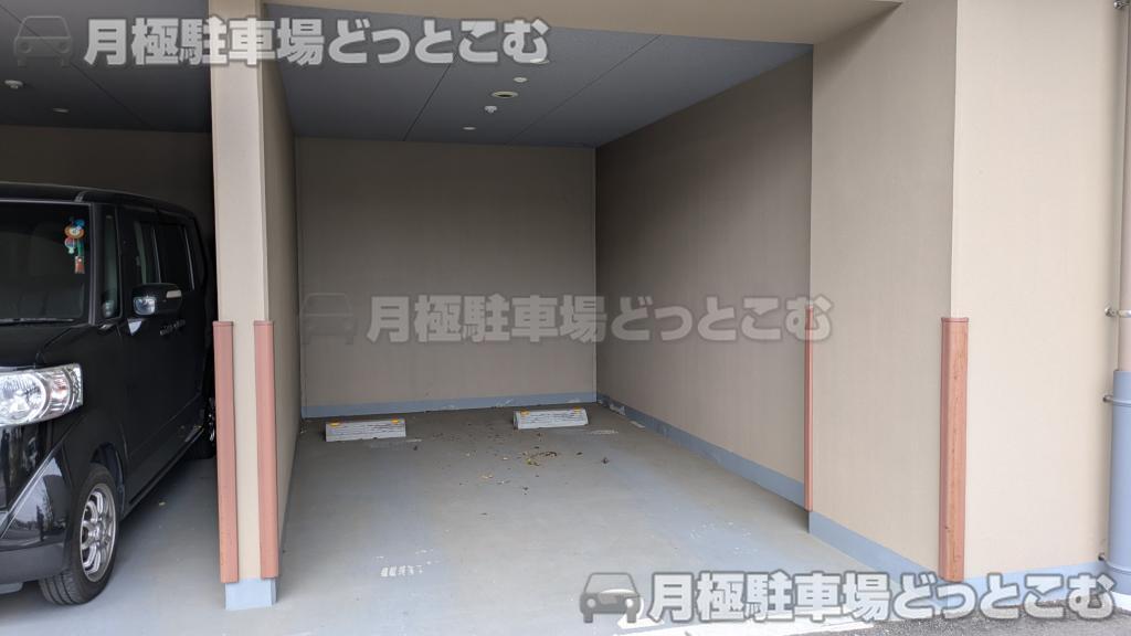 杉並区荻窪1丁目27-5の月極駐車場2