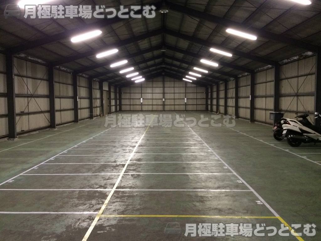 千葉市美浜区新港145の月極駐車場1