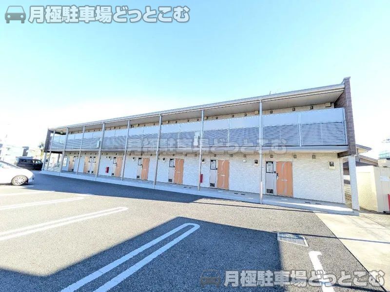 前橋市荒牧町2－41－28の月極駐車場1