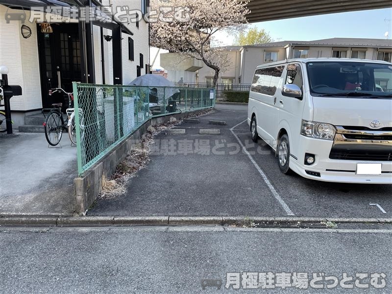 名古屋市中村区塩池町1丁目2番の月極駐車場3