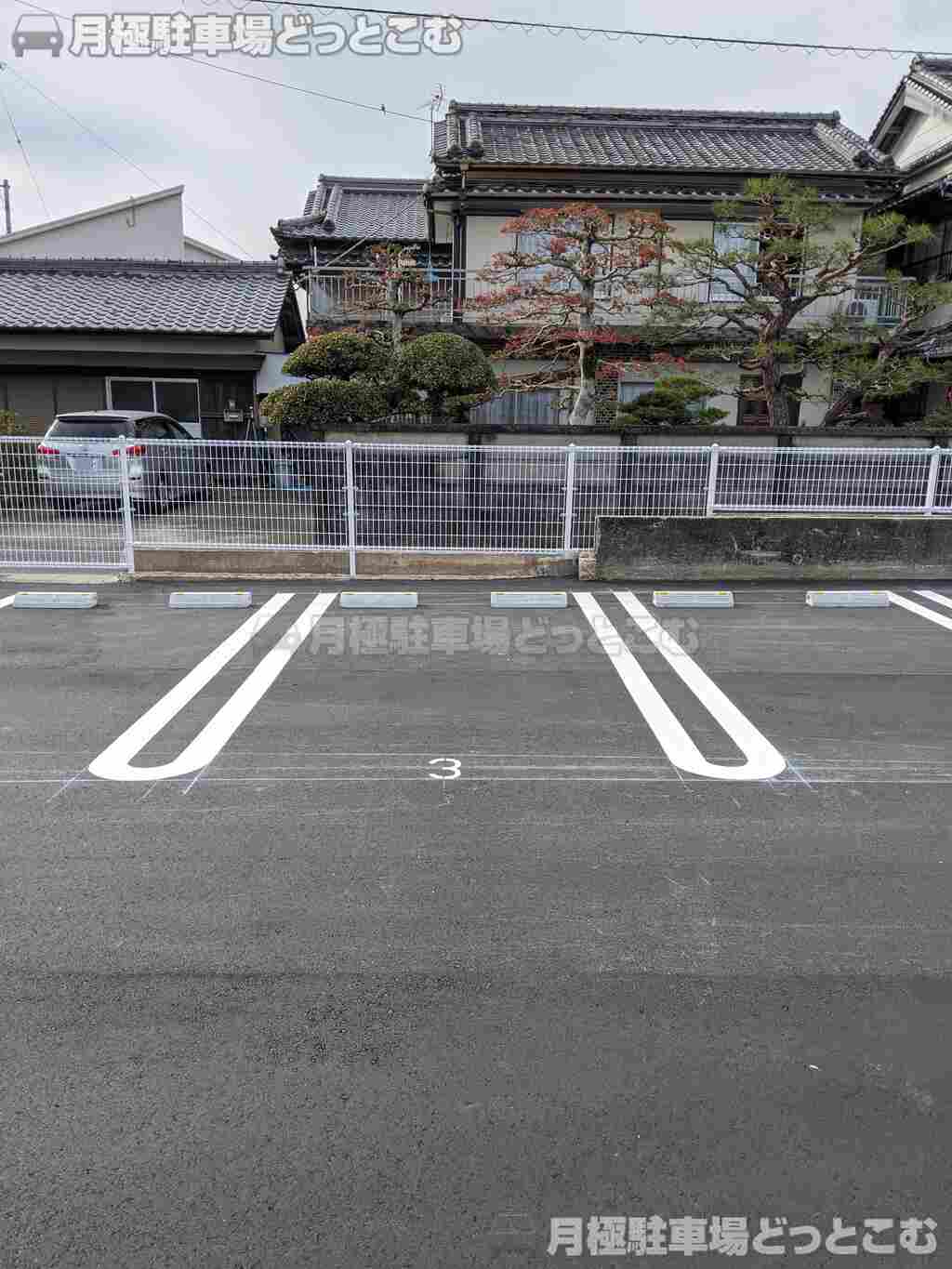 南国市篠原1388-2の月極駐車場2