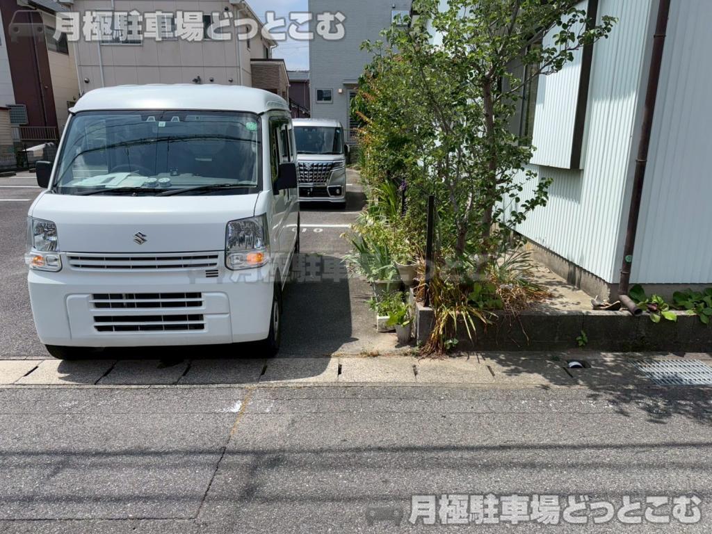 刈谷市一ツ木町清水田2-22の月極駐車場4