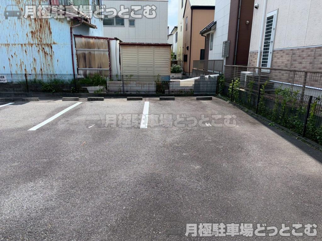 刈谷市一ツ木町清水田2-22の月極駐車場6