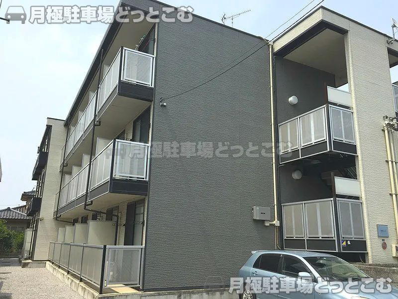 さいたま市中央区本町西4－16－3の月極駐車場1