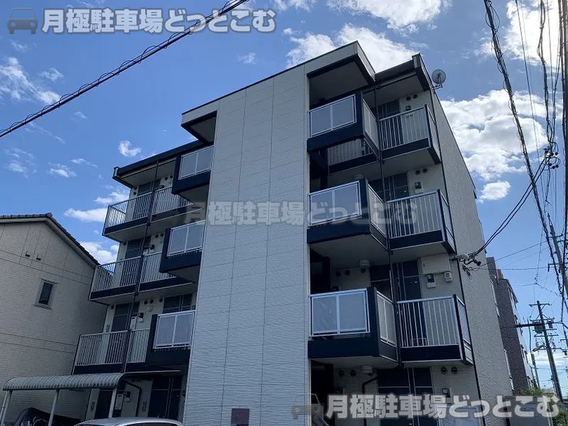 名古屋市港区南十一番町4－10－1の月極駐車場1
