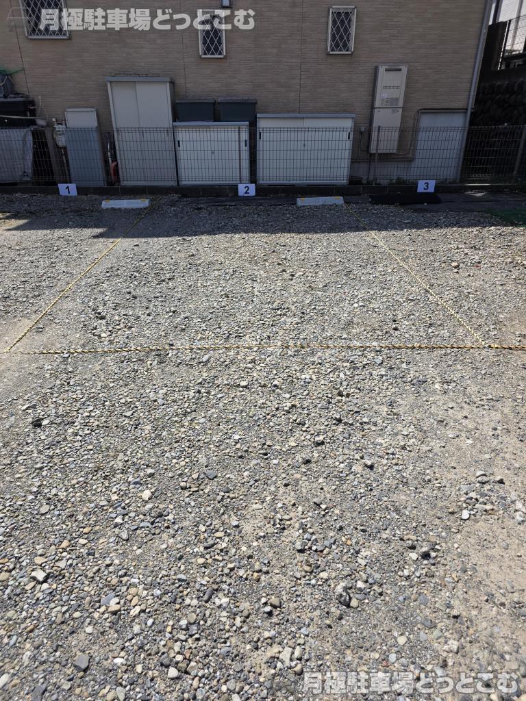 八王子市鑓水12番の月極駐車場2