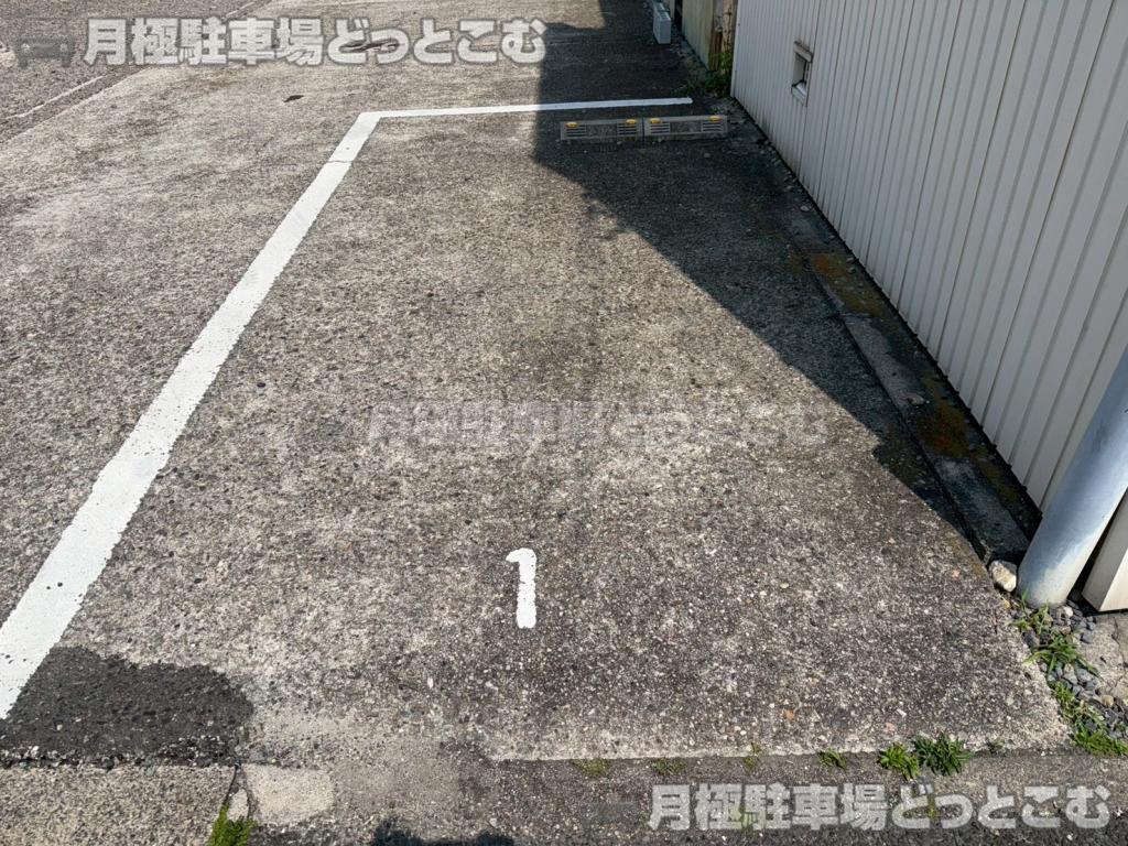 名古屋市中区千代田4丁目806の月極駐車場5