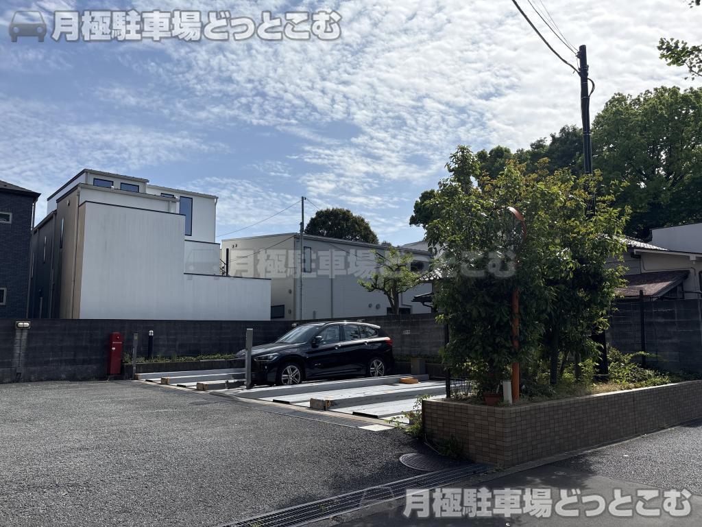 目黒区八雲5丁目19－21の月極駐車場3