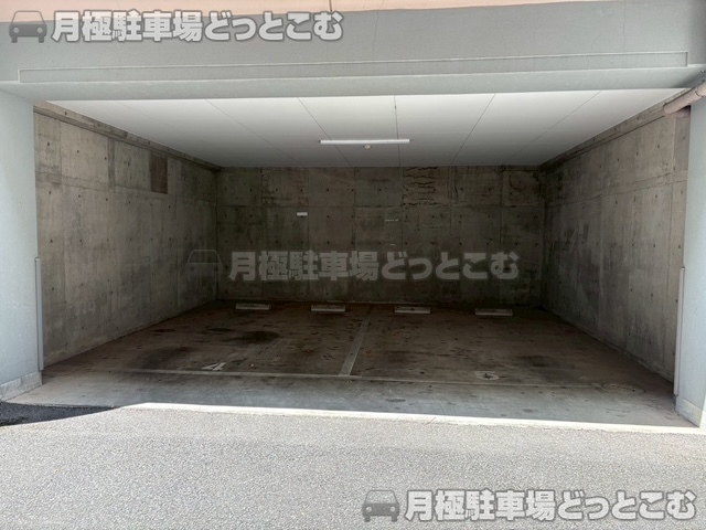 仙台市青葉区立町17－18の月極駐車場4