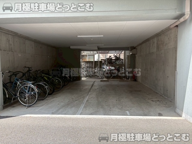 仙台市青葉区立町17－18の月極駐車場5