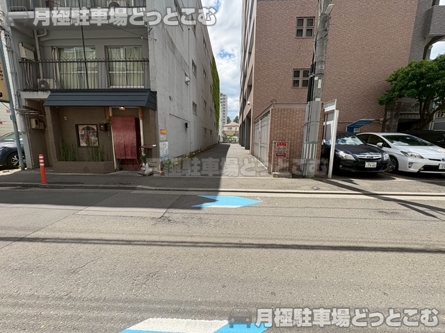 仙台市青葉区立町17－18の月極駐車場6