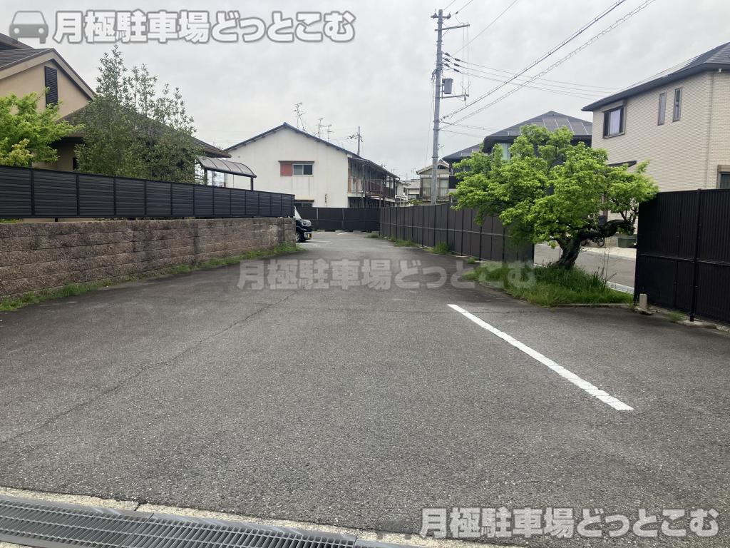 大阪狭山市池尻中1丁目29の月極駐車場1