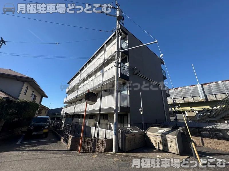 柏市あけぼの2－3－22の月極駐車場1