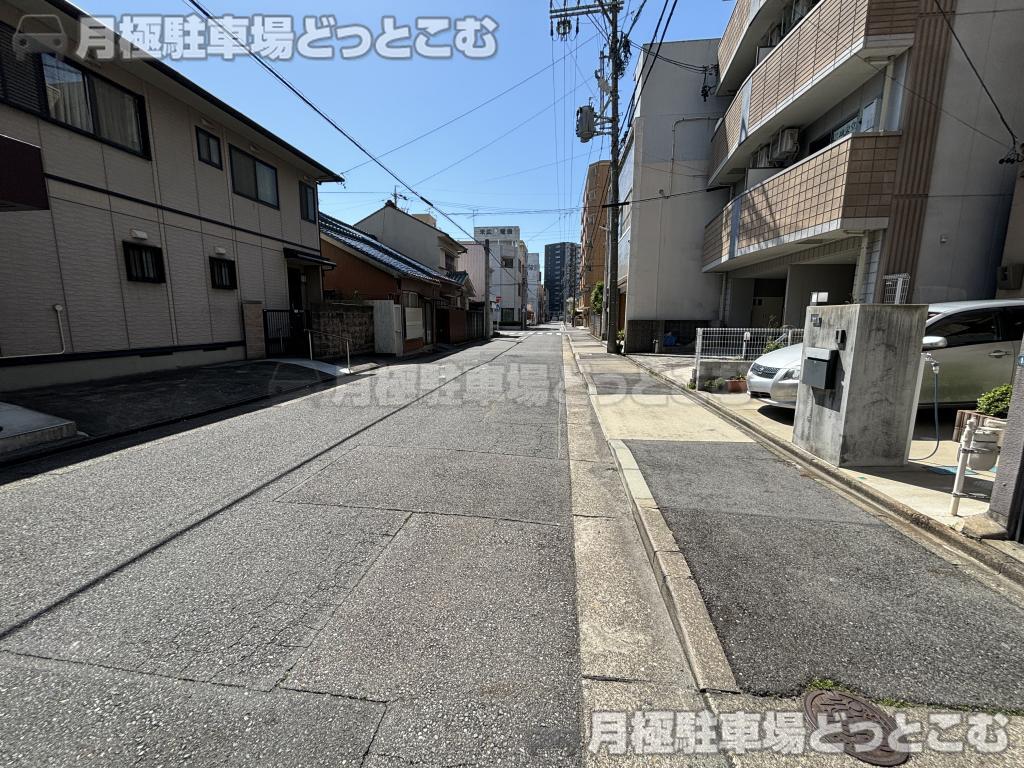 名古屋市東区東大曽根町18−18の月極駐車場7