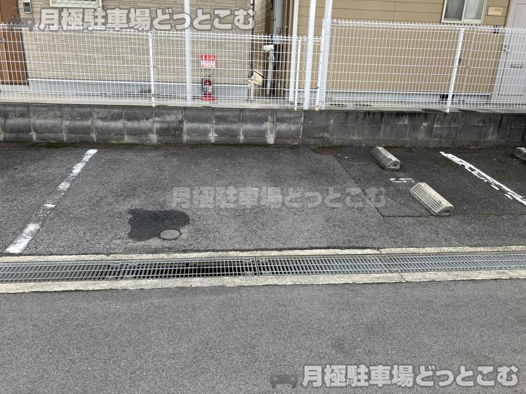 泉南郡田尻町吉見606-17の月極駐車場2