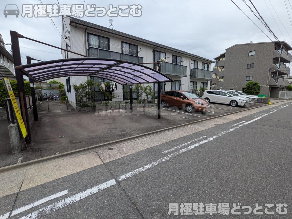 名古屋市北区元志賀町1丁目41の月極駐車場2