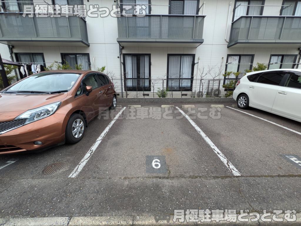 名古屋市北区元志賀町1丁目41の月極駐車場6