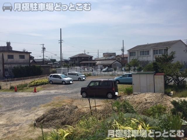 名古屋市中川区江松3丁目442，443の月極駐車場1