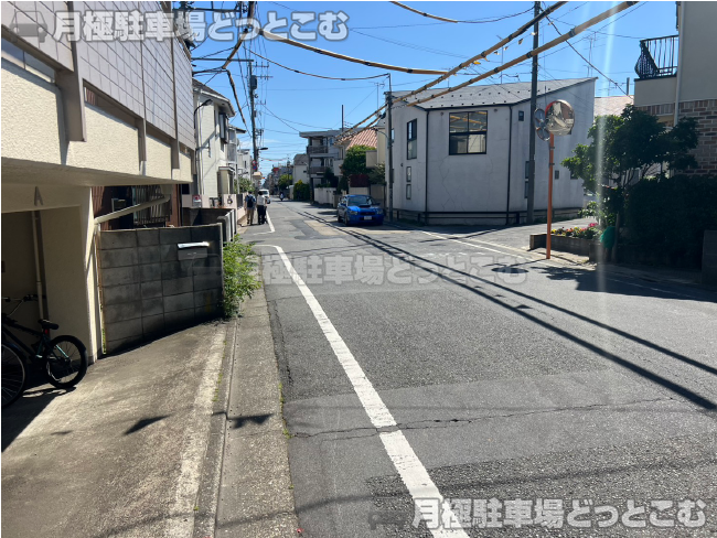 世田谷区桜上水2丁目9-8の月極駐車場7