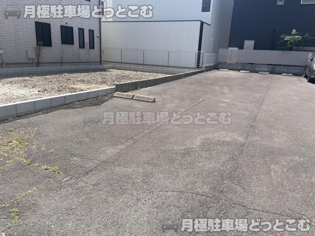 名古屋市千種区千種1丁目2506の月極駐車場7