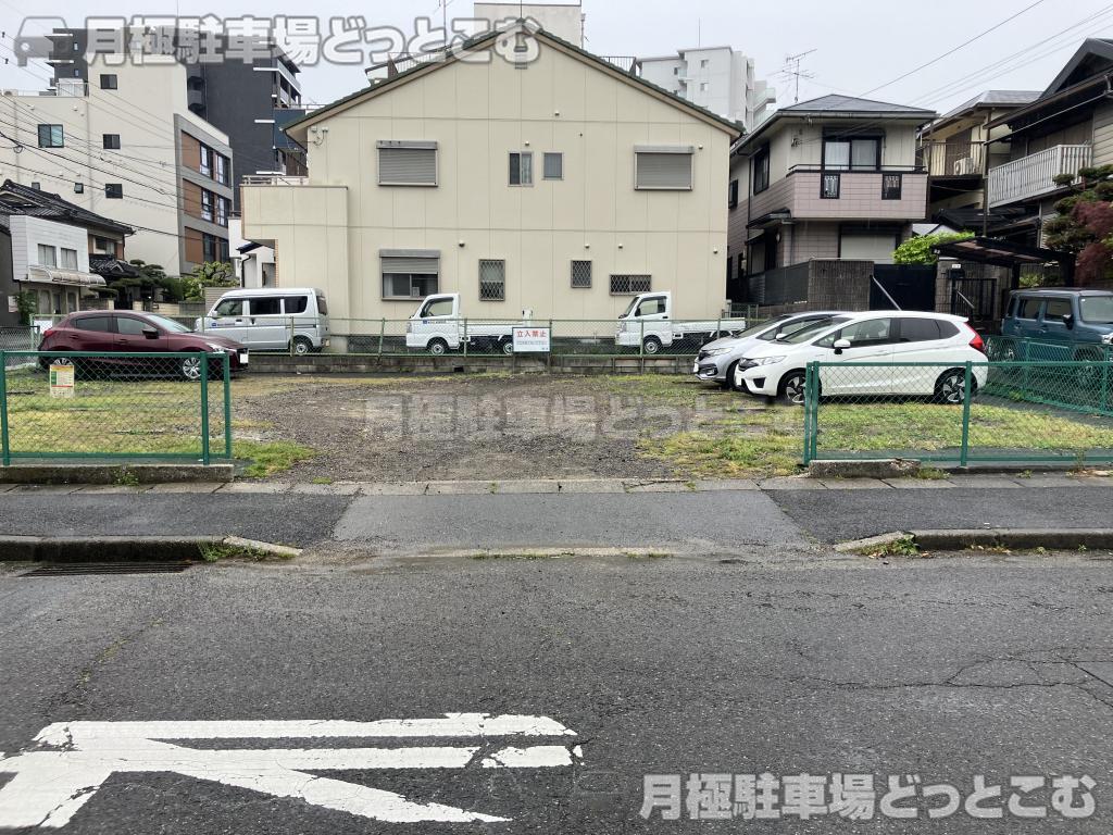 名古屋市瑞穂区神前町1丁目28の月極駐車場2