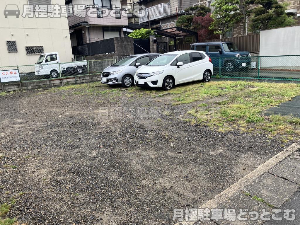 名古屋市瑞穂区神前町1丁目28の月極駐車場5