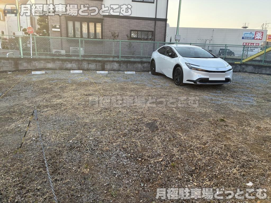 坂戸市八幡2丁目771番10の月極駐車場2