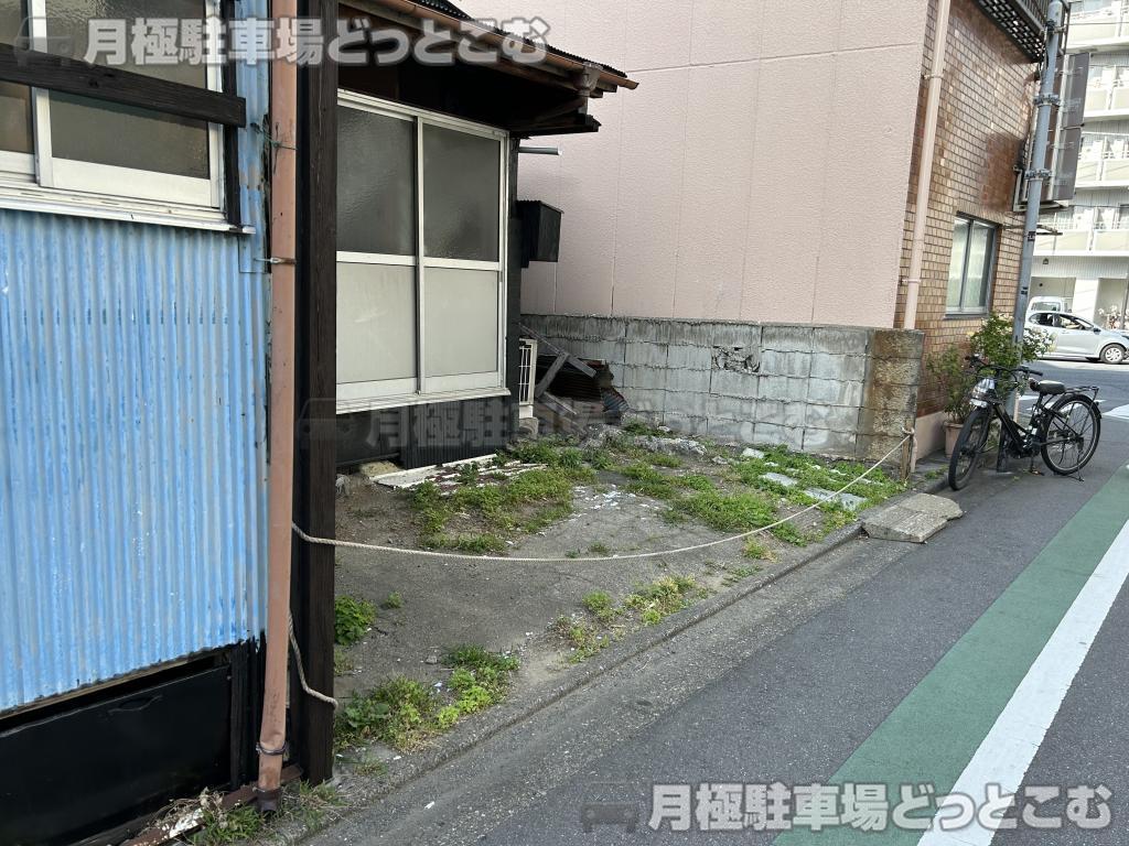 北区志茂2丁目34-1の月極駐車場3
