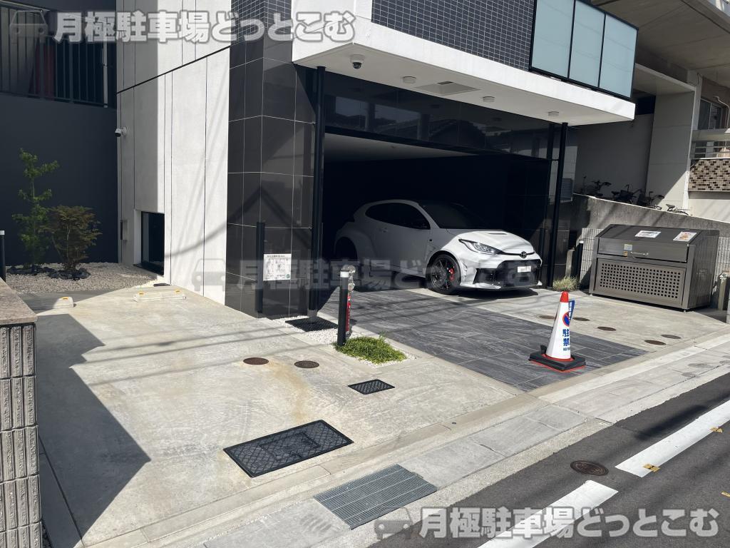 名古屋市千種区唐山町2丁目2の月極駐車場3