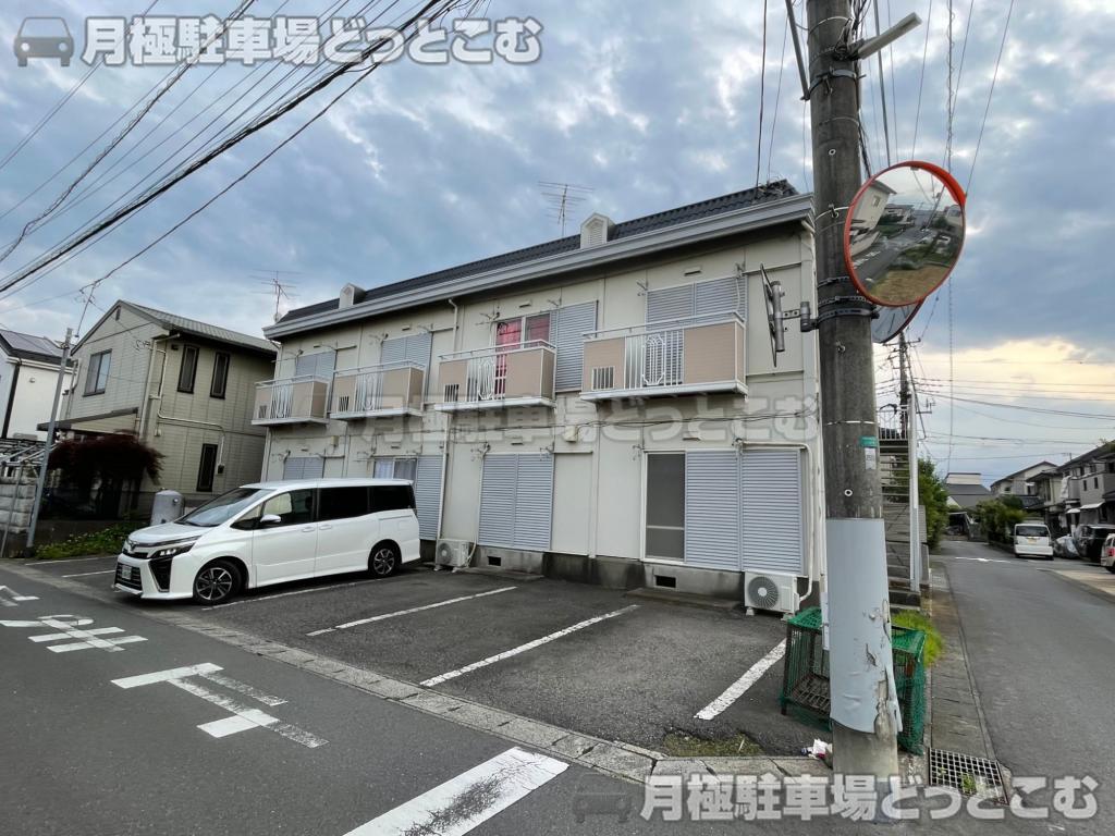 守谷市百合ケ丘1丁目2354-133の月極駐車場1