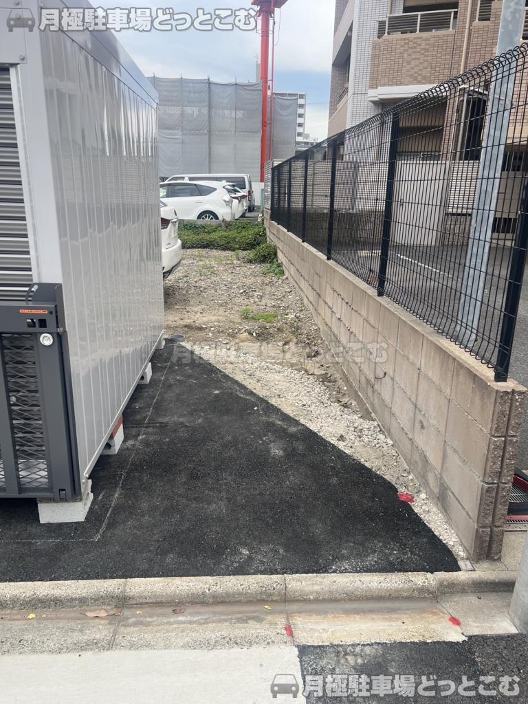 名古屋市中川区横堀町2丁目24の月極駐車場2
