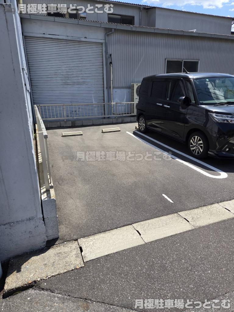 名古屋市港区丸池町2丁目の月極駐車場2