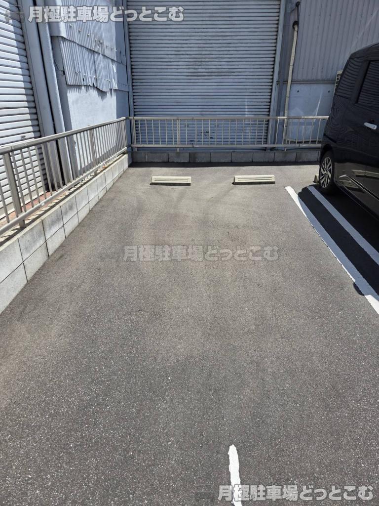 名古屋市港区丸池町2丁目の月極駐車場3