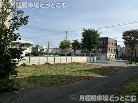 札幌市白石区本通5丁目北2−23の月極駐車場1