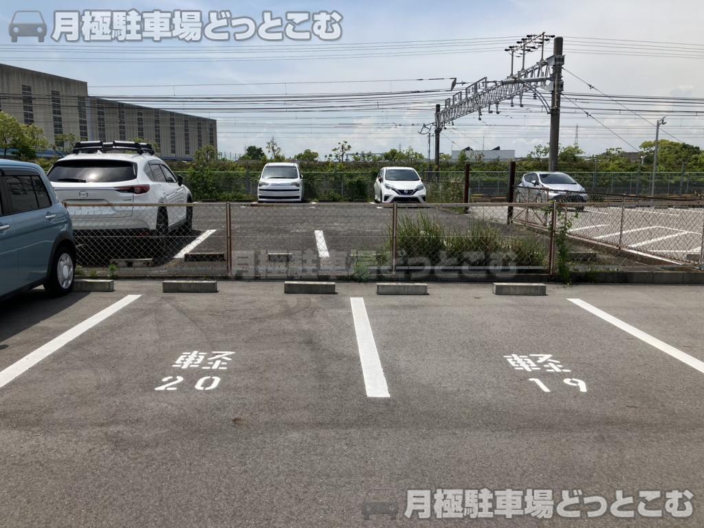 大府市中央町2丁目8の月極駐車場6