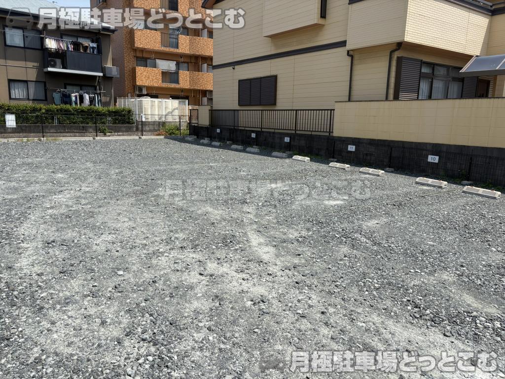 名古屋市南区柴田町1丁目1−1の月極駐車場2