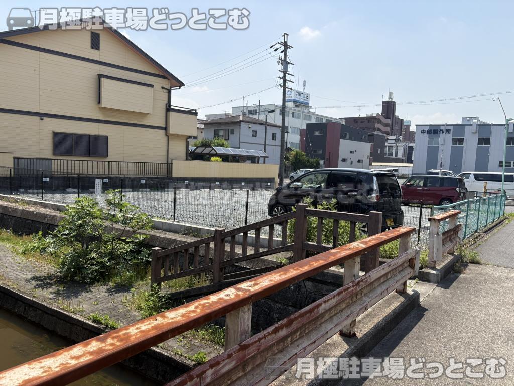 名古屋市南区柴田町1丁目1−1の月極駐車場4