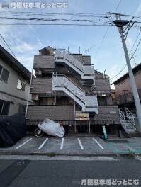 横浜市中区本牧緑ケ丘49-20の月極駐車場1