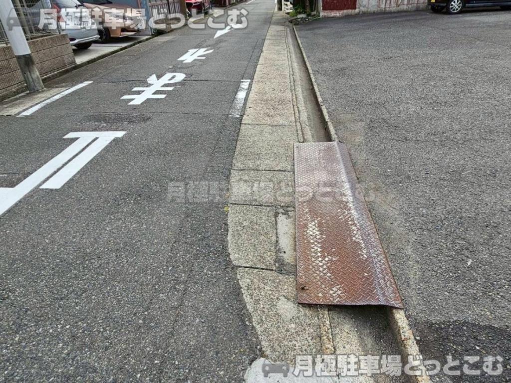 名古屋市中村区藤江町3丁目118の月極駐車場5