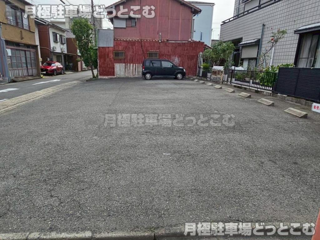 名古屋市中村区藤江町3丁目118の月極駐車場6
