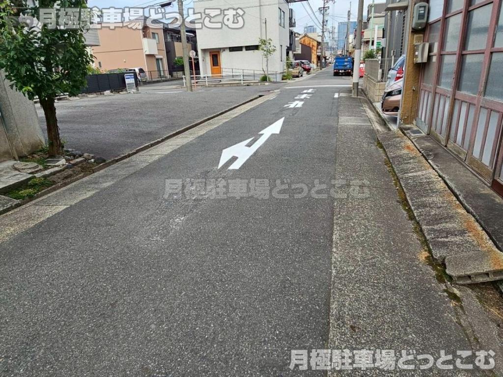 名古屋市中村区藤江町3丁目118の月極駐車場9