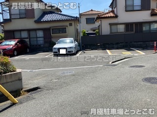 横浜市金沢区釜利谷東6丁目9番の月極駐車場5