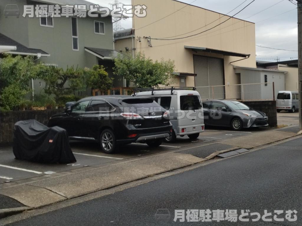 名古屋市天白区植田南2丁目1703の月極駐車場1